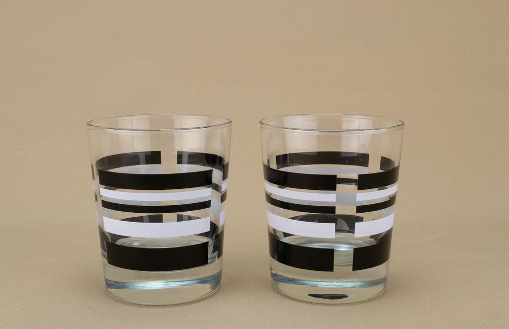 Glass Medium Modernist Whisky Glass, English 1960s