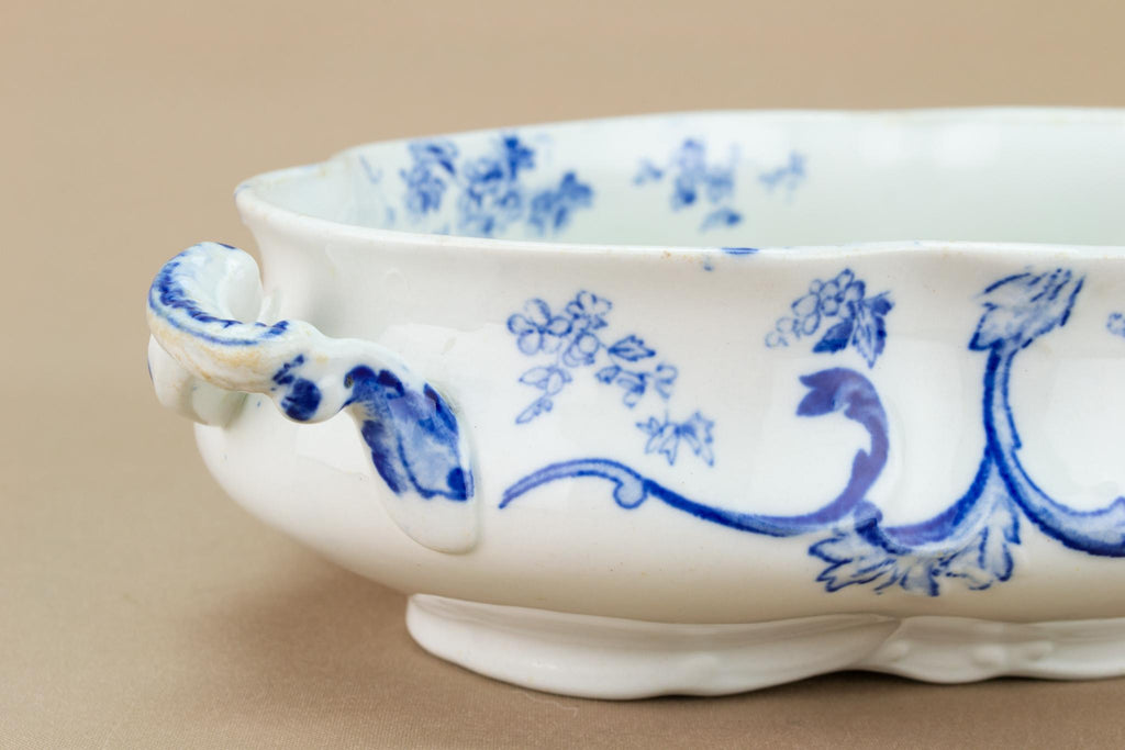 Blue and White Bowl Art Nouveau, English Circa 1900