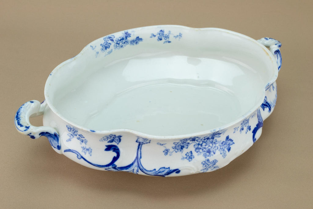 Blue and White Bowl Art Nouveau, English Circa 1900