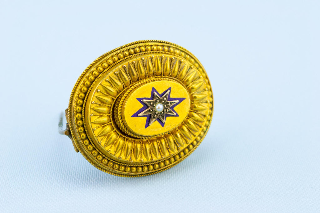 15ct Gold Target Brooch, English 1870s
