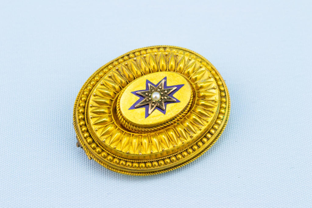 15ct Gold Target Brooch, English 1870s