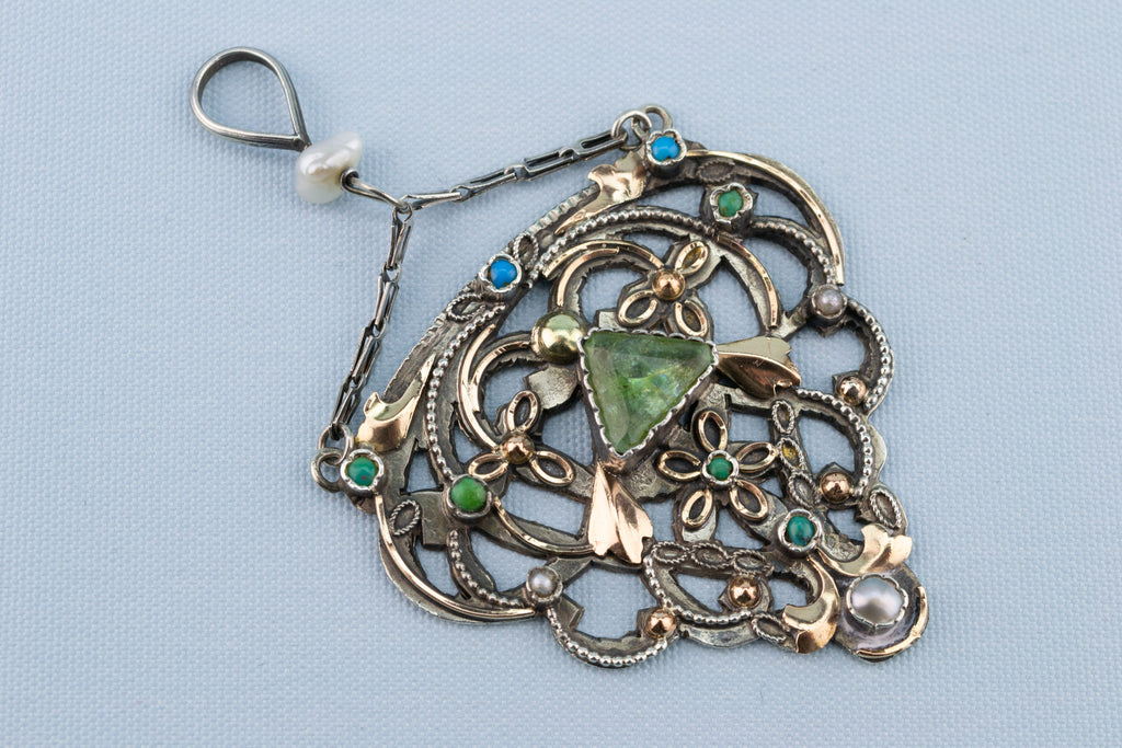 Silver and Emerald Pendant Arts & Crafts 1890s