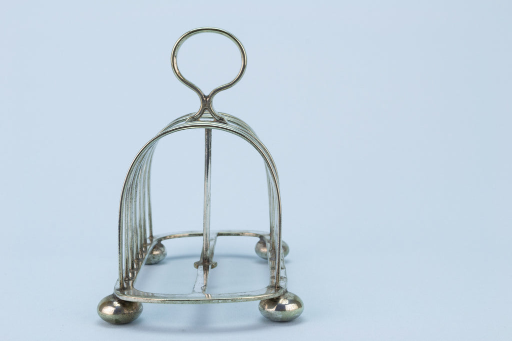 Silver Plated Toast Rack y Walker & Hall English 1910s