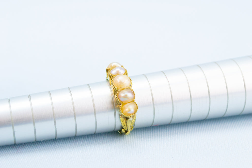 Gold & Scottish Pearls Ring, English 18th Century