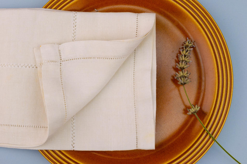 4 Large Linen Napkins, English Early 1900s
