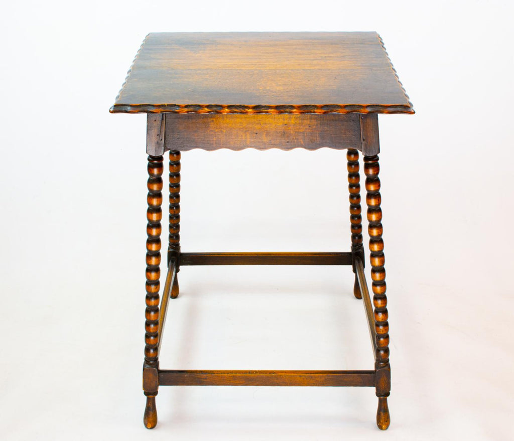 Medium Oak Table on Bobbin Legs English
