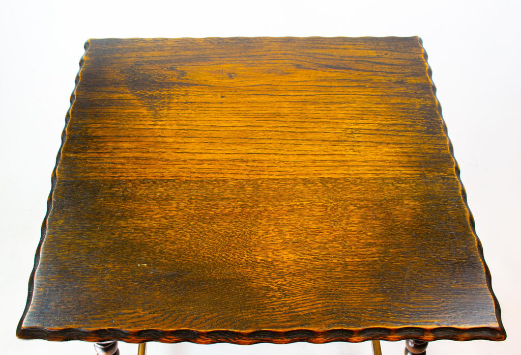 Medium Oak Table on Bobbin Legs English