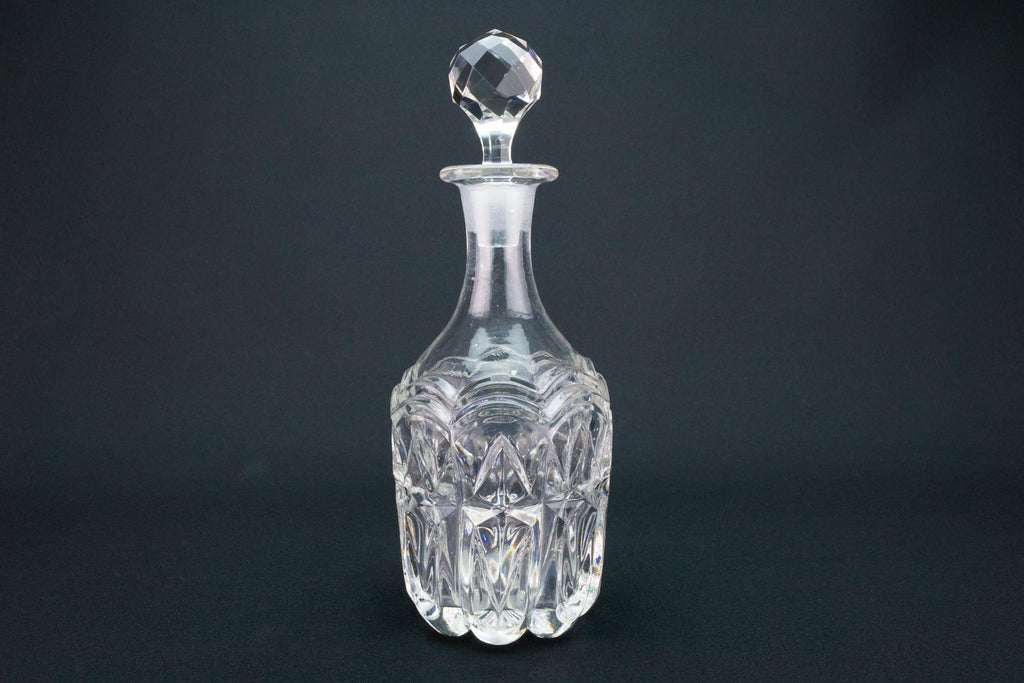 Moulded Glass Barrel Shaped Whisky Decanter, English Late 19th Century