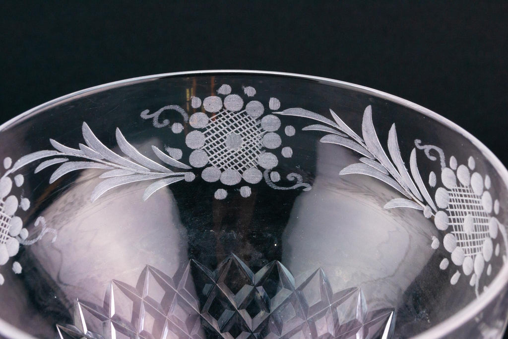 Georgian Flower Engraved Wine Glass, English Circa 1790