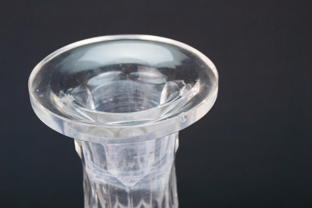 Large Wine Decanter in Cut Glass, English 19th Century