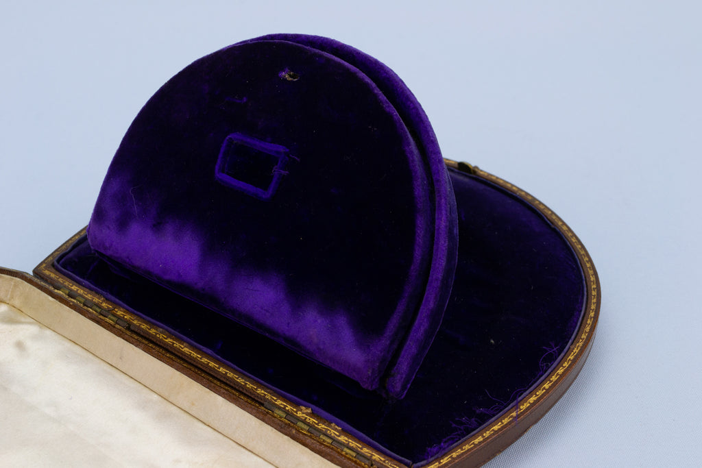 Leather Box for Diamond Tiara, English 19th Century
