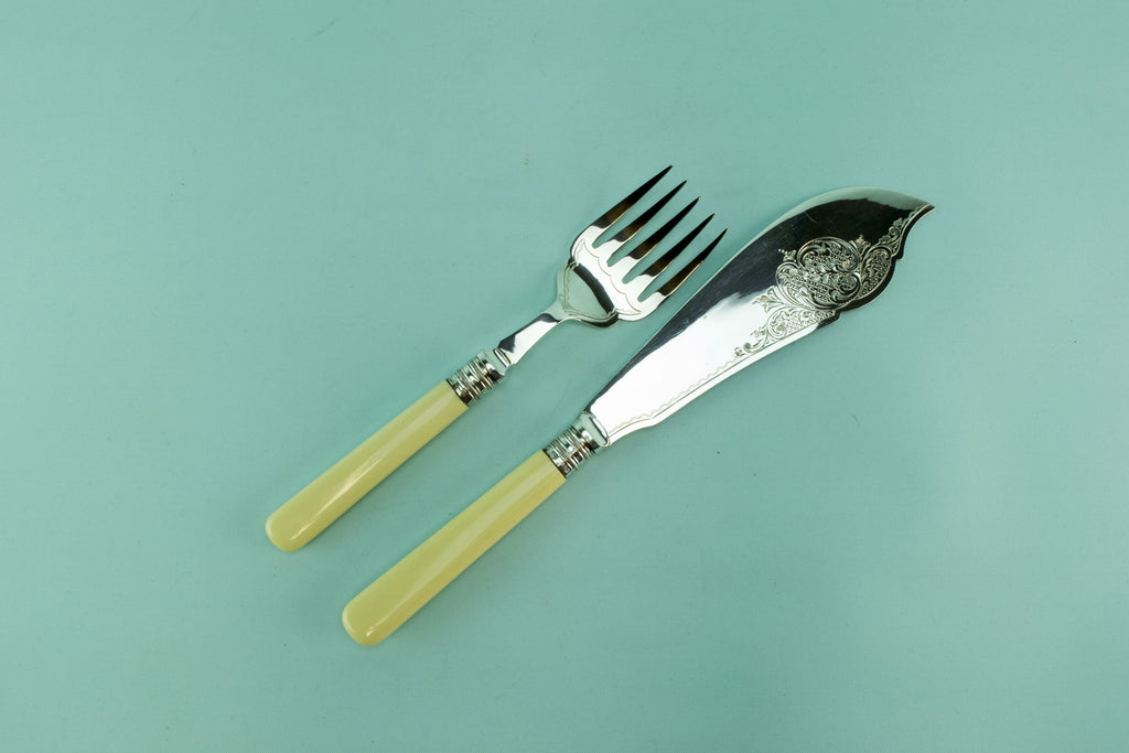 Large serving fork & knife, 1915