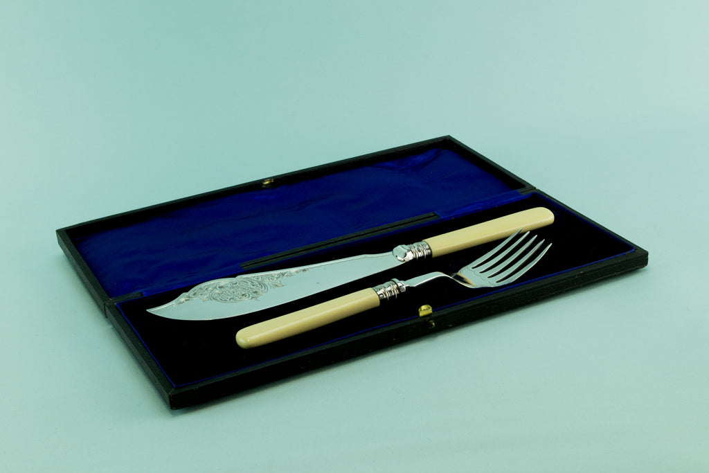 Large serving fork & knife, 1915 by Lavish Shoestring