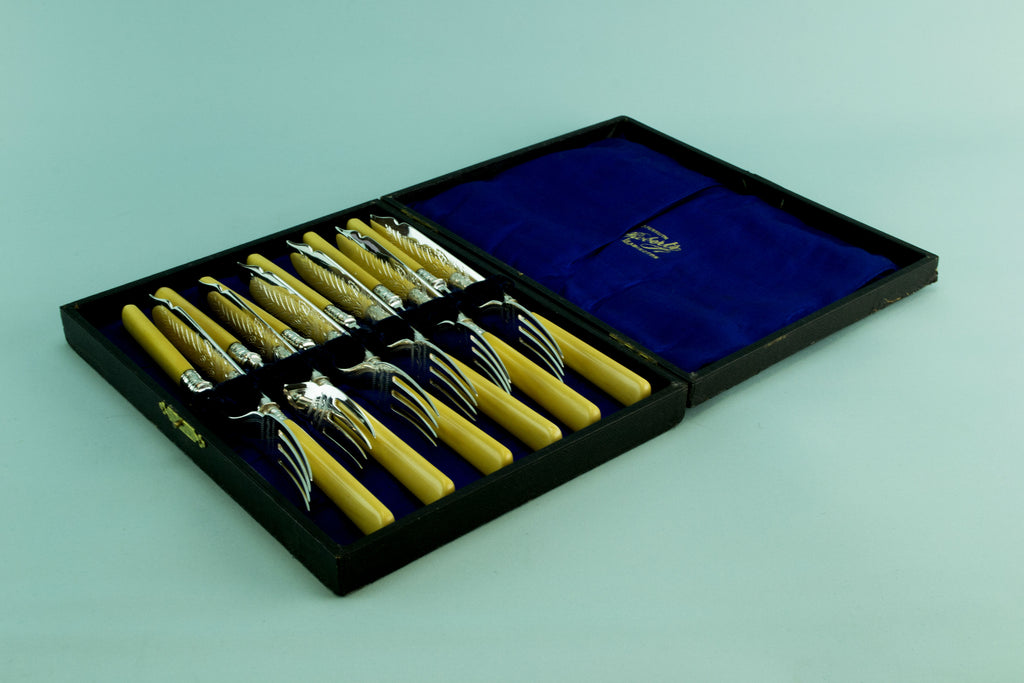 Dinner forks & knives set for 6, early 1900s by Lavish Shoestring