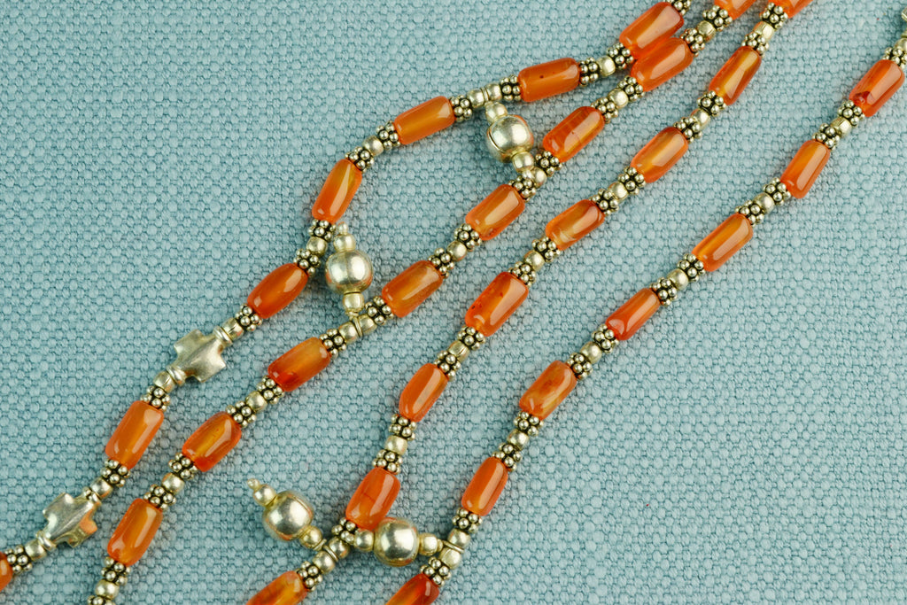 Necklace in Silver and Carnelian Beads