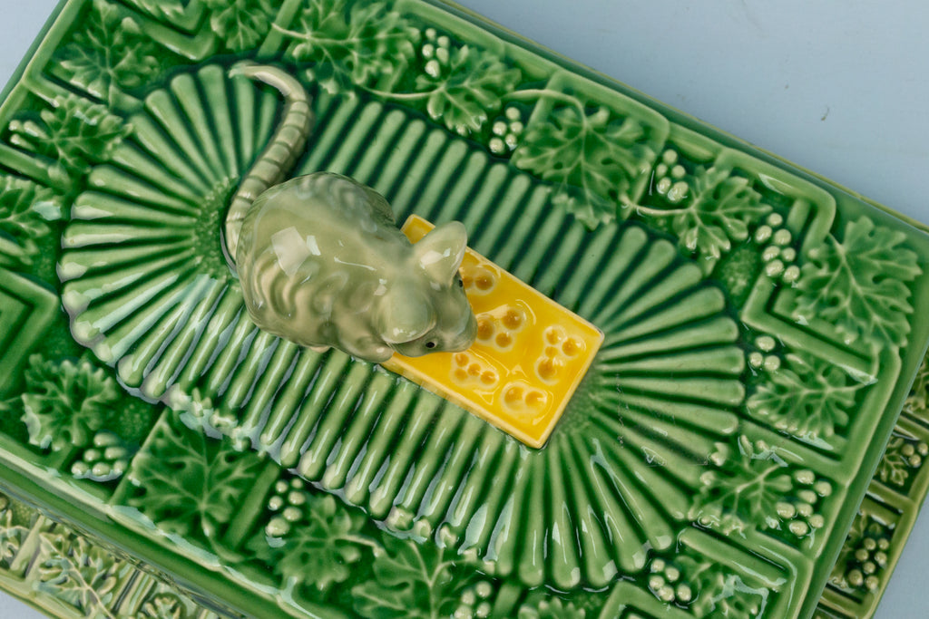 Cat & Mouse Large Majolica Cheese Dish