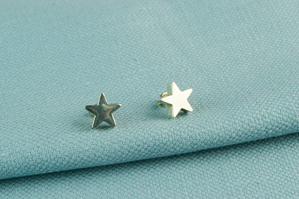 Stud Earrings Star Shaped in Sterling Silver