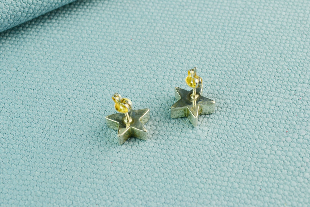 Stud Earrings Star Shaped in Sterling Silver