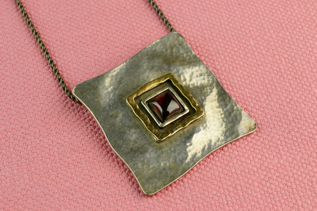 Necklace in Solid Silver with Red Cabochon