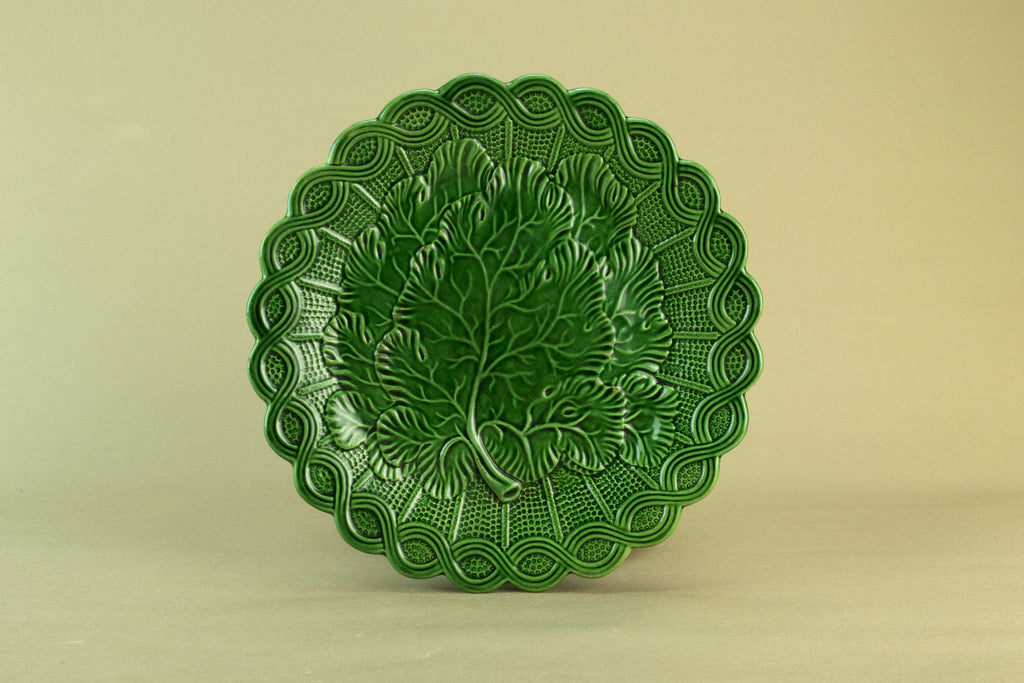 Green majolica serving dish, circa 1900