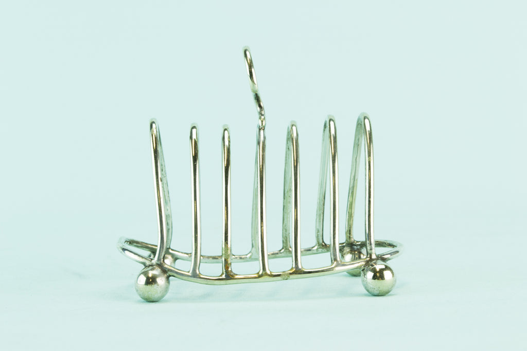 Small toast rack, early 1900s by Lavish Shoestring