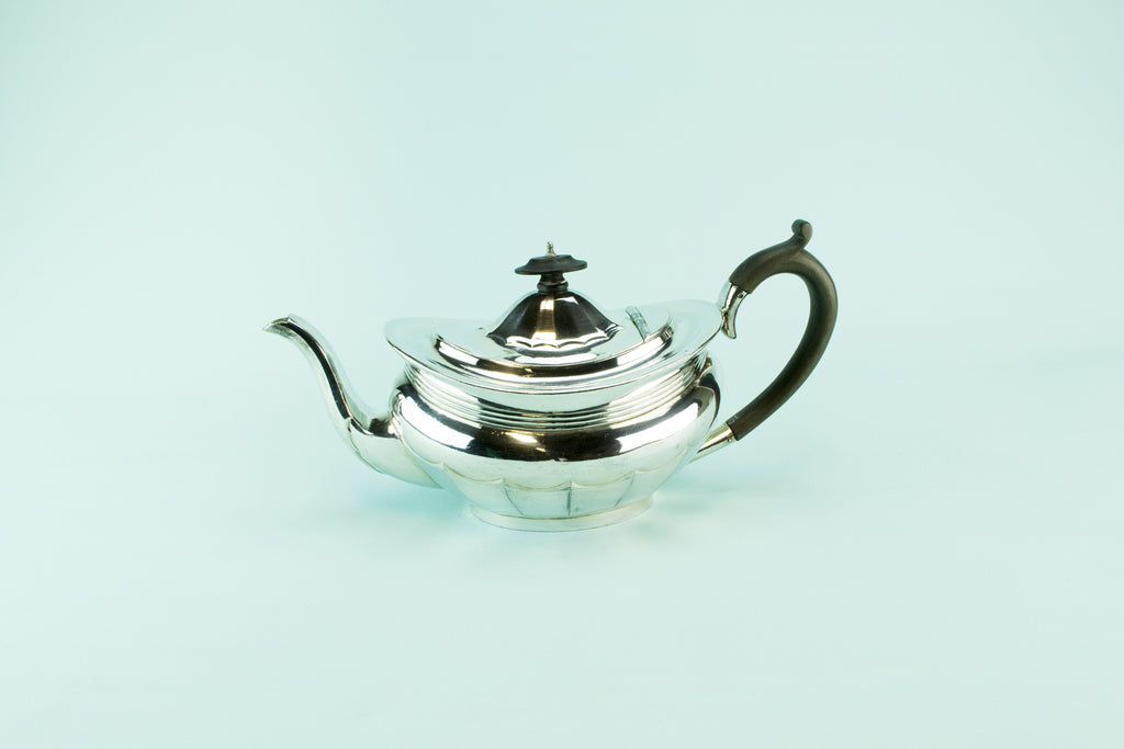 Large silver plated teapot, circa 1930