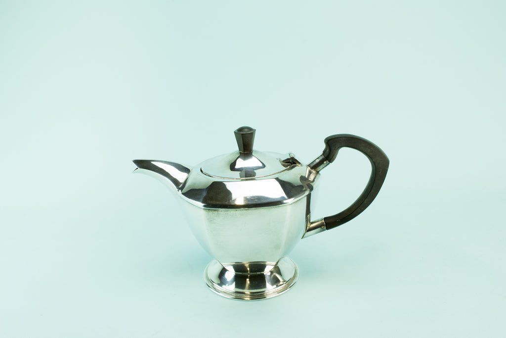 Hexagonal Art Deco teapot, 1930s