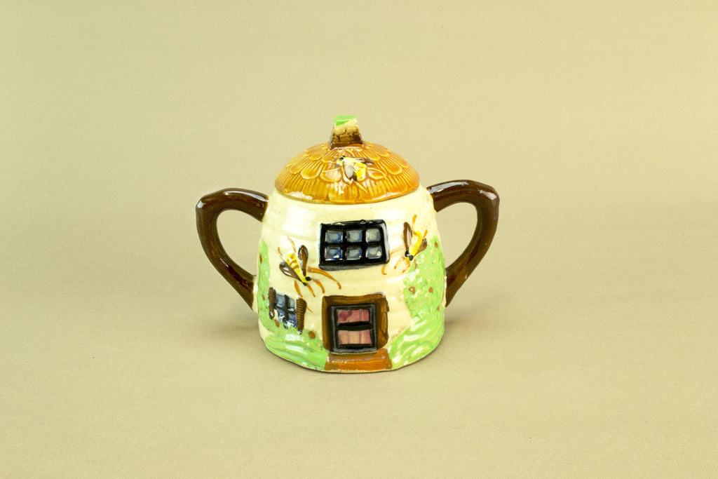 Cottage sugar bowl, circa 1950